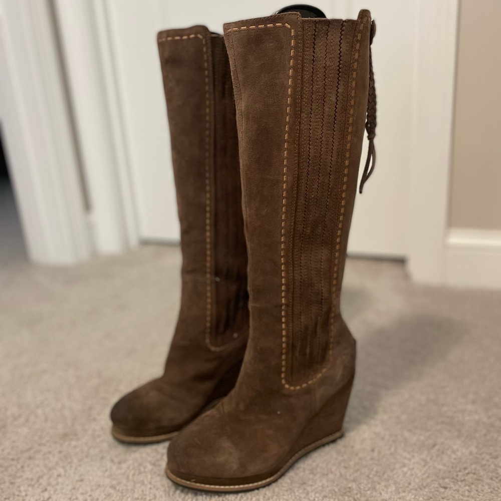 Ariat Ryman Suede Wedge boots